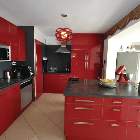 Pet Friendly In Les Adrets Fréjus
