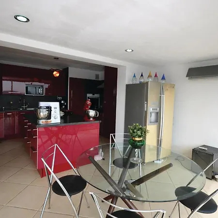 Сasa de vacaciones Gorgeous In Les Adrets With Wifi L'Eglise