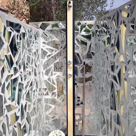 Gorgeous In Les Adrets With Wifi Сasa de vacaciones