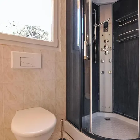 Сasa de vacaciones Gorgeous In Les Adrets With Wifi