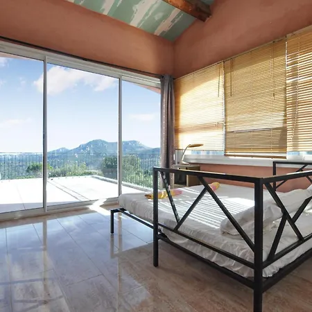 Pet Friendly In Les Adrets * Fréjus